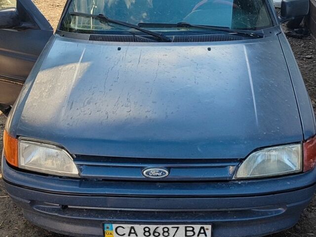 Серый Форд Эскорт, объемом двигателя 1.4 л и пробегом 460 тыс. км за 1270 $, фото 1 на Automoto.ua