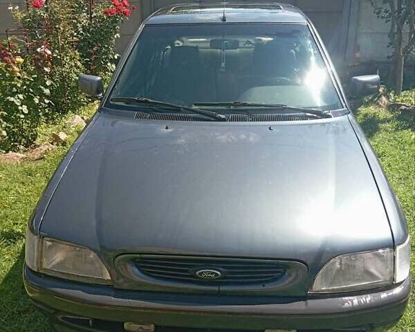 Серый Форд Эскорт, объемом двигателя 1.6 л и пробегом 333 тыс. км за 849 $, фото 1 на Automoto.ua