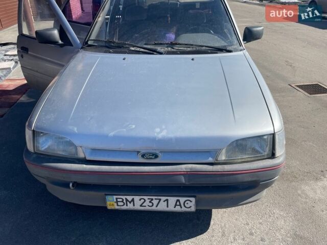 Серый Форд Эскорт, объемом двигателя 1.4 л и пробегом 103 тыс. км за 430 $, фото 1 на Automoto.ua
