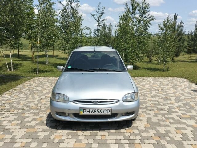 Сірий Форд Ескорт, об'ємом двигуна 1.6 л та пробігом 60 тис. км за 1500 $, фото 1 на Automoto.ua