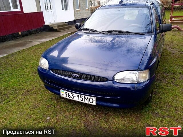 Синий Форд Эскорт, объемом двигателя 1.4 л и пробегом 197 тыс. км за 840 $, фото 1 на Automoto.ua