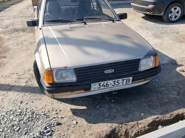 Синій Форд Ескорт, об'ємом двигуна 1.3 л та пробігом 400 тис. км за 550 $, фото 1 на Automoto.ua