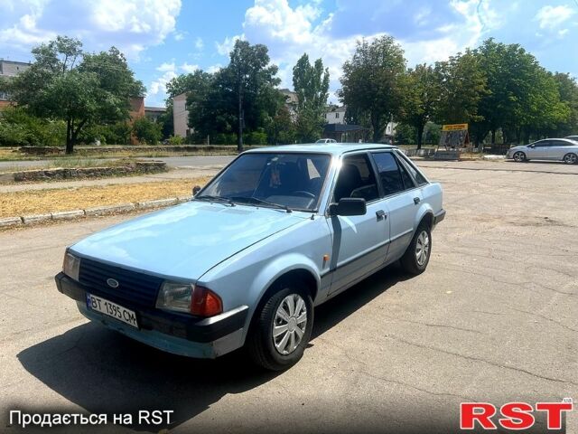 Синий Форд Эскорт, объемом двигателя 1.1 л и пробегом 0 тыс. км за 750 $, фото 1 на Automoto.ua