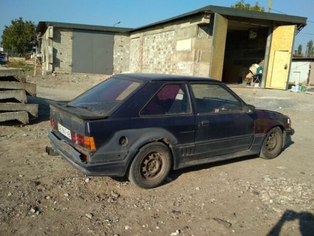 Синий Форд Эскорт, объемом двигателя 0 л и пробегом 1000 тыс. км за 800 $, фото 1 на Automoto.ua