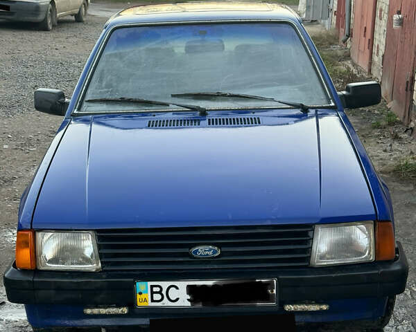 Синий Форд Эскорт, объемом двигателя 0 л и пробегом 69 тыс. км за 800 $, фото 1 на Automoto.ua
