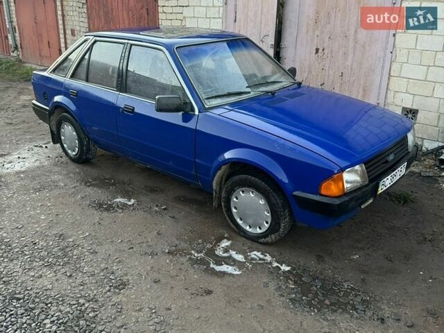 Синій Форд Ескорт, об'ємом двигуна 1.1 л та пробігом 86 тис. км за 650 $, фото 1 на Automoto.ua