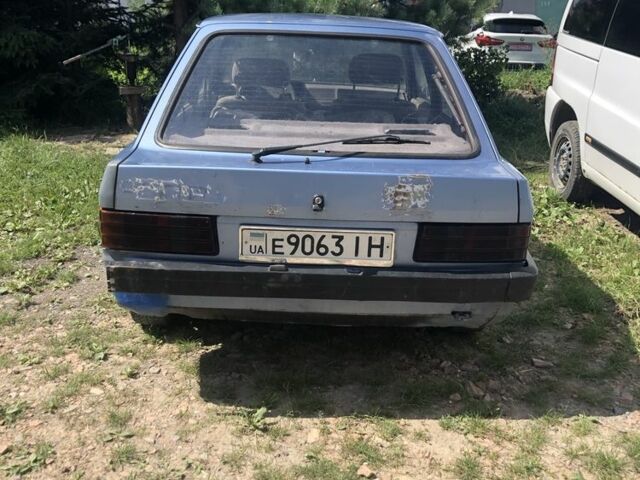 Синій Форд Ескорт, об'ємом двигуна 1.4 л та пробігом 100 тис. км за 449 $, фото 1 на Automoto.ua