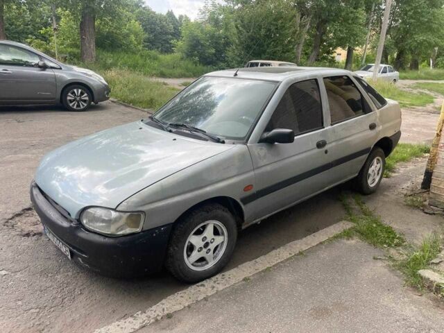 Синий Форд Эскорт, объемом двигателя 2 л и пробегом 223 тыс. км за 748 $, фото 1 на Automoto.ua