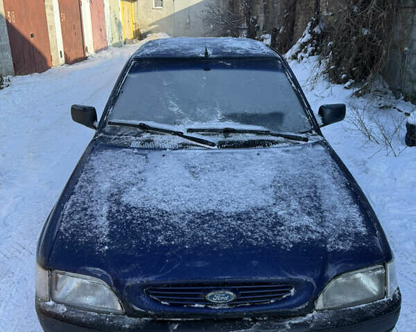 Синий Форд Эскорт, объемом двигателя 0 л и пробегом 50 тыс. км за 600 $, фото 1 на Automoto.ua