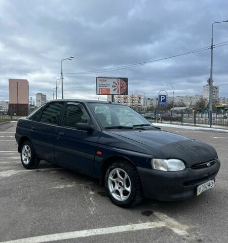 Синий Форд Эскорт, объемом двигателя 1.6 л и пробегом 75 тыс. км за 1000 $, фото 1 на Automoto.ua