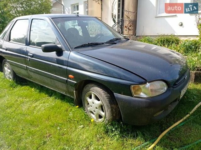 Синій Форд Ескорт, об'ємом двигуна 1.39 л та пробігом 270 тис. км за 1400 $, фото 1 на Automoto.ua