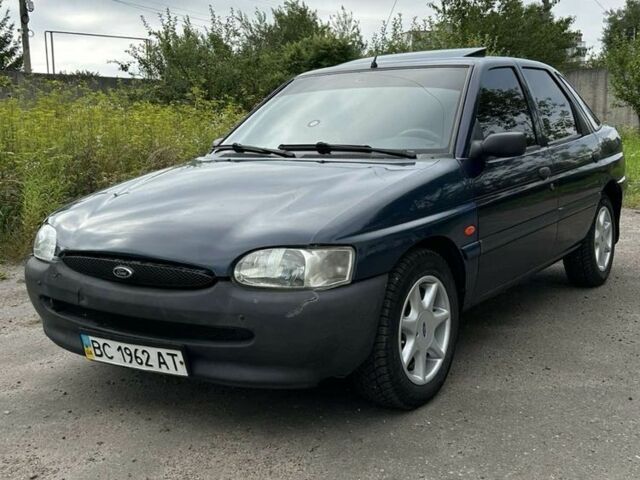 Синий Форд Эскорт, объемом двигателя 1.6 л и пробегом 80 тыс. км за 999 $, фото 1 на Automoto.ua