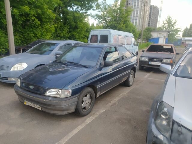 Синій Форд Ескорт, об'ємом двигуна 0 л та пробігом 324 тис. км за 525 $, фото 1 на Automoto.ua