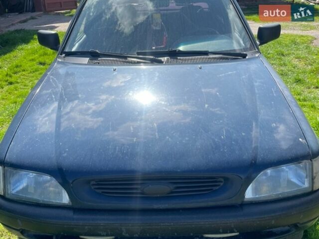Синій Форд Ескорт, об'ємом двигуна 1.6 л та пробігом 400 тис. км за 1000 $, фото 1 на Automoto.ua