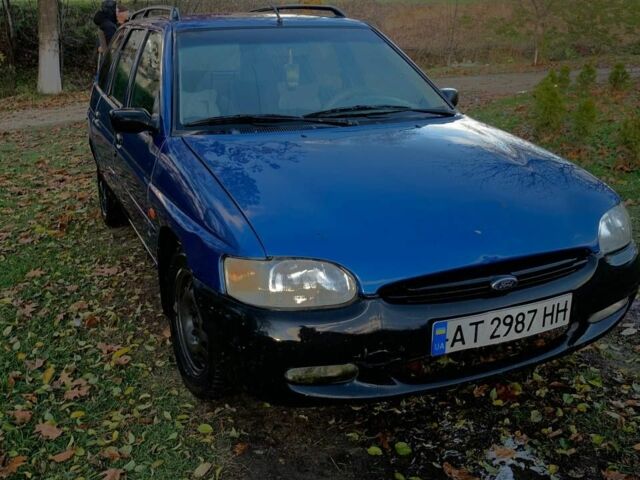 Синій Форд Ескорт, об'ємом двигуна 1.6 л та пробігом 3 тис. км за 1100 $, фото 1 на Automoto.ua