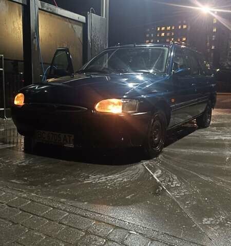 Синій Форд Ескорт, об'ємом двигуна 1.6 л та пробігом 100 тис. км за 800 $, фото 1 на Automoto.ua