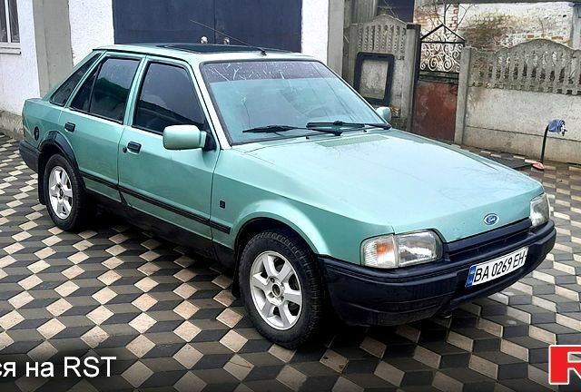 Зеленый Форд Эскорт, объемом двигателя 1.4 л и пробегом 200 тыс. км за 850 $, фото 1 на Automoto.ua