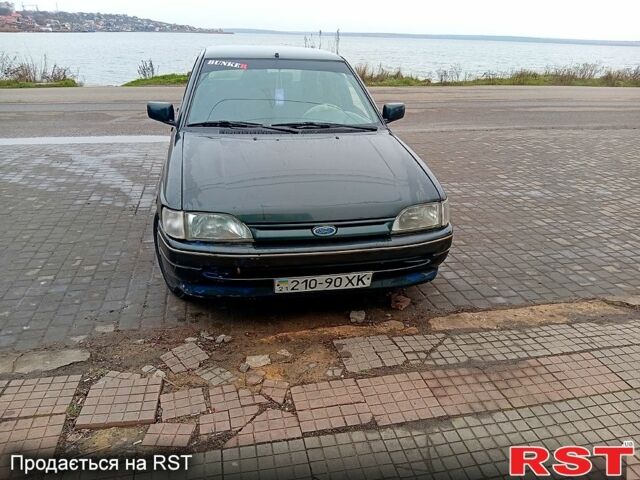 Зеленый Форд Эскорт, объемом двигателя 1.4 л и пробегом 87 тыс. км за 1000 $, фото 1 на Automoto.ua