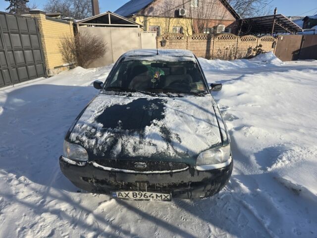 Зелений Форд Ескорт, об'ємом двигуна 1.6 л та пробігом 200 тис. км за 465 $, фото 1 на Automoto.ua