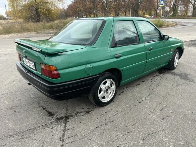 Зелений Форд Ескорт, об'ємом двигуна 1.6 л та пробігом 200 тис. км за 1000 $, фото 1 на Automoto.ua