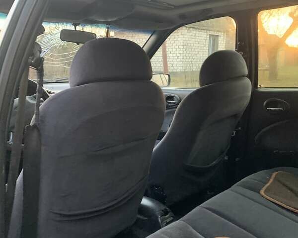 Зеленый Форд Эскорт, объемом двигателя 1.6 л и пробегом 80 тыс. км за 1000 $, фото 1 на Automoto.ua