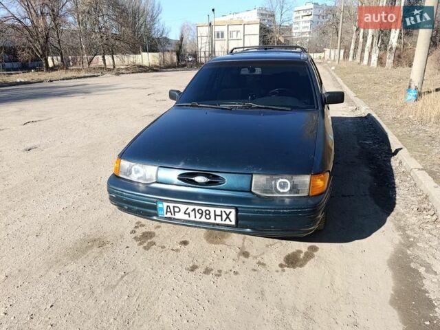 Зеленый Форд Эскорт, объемом двигателя 1.9 л и пробегом 155 тыс. км за 1815 $, фото 1 на Automoto.ua