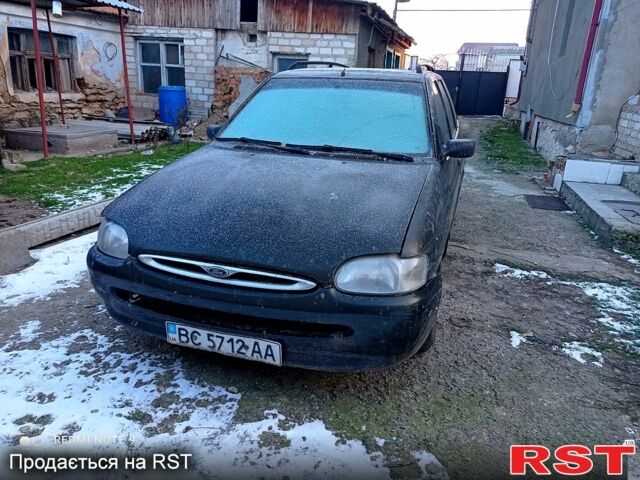 Зелений Форд Ескорт, об'ємом двигуна 1.9 л та пробігом 0 тис. км за 800 $, фото 1 на Automoto.ua