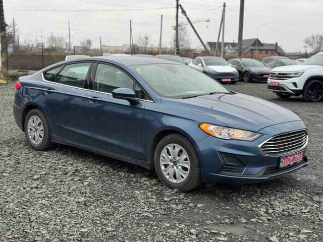 Синій Форд Екскурсія, об'ємом двигуна 2.5 л та пробігом 131 тис. км за 9800 $, фото 1 на Automoto.ua