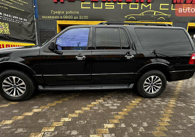 Черный Форд Экспедиция, объемом двигателя 3.5 л и пробегом 282 тыс. км за 25000 $, фото 1 на Automoto.ua