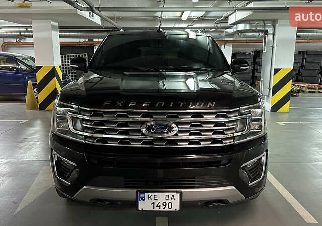 Черный Форд Экспедиция, объемом двигателя 3.5 л и пробегом 143 тыс. км за 31900 $, фото 1 на Automoto.ua