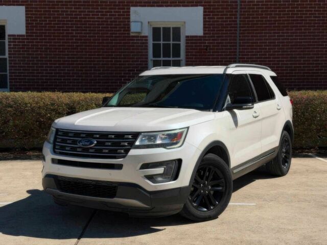 Білий Форд Експлорер, об'ємом двигуна 2.3 л та пробігом 55 тис. км за 4000 $, фото 1 на Automoto.ua