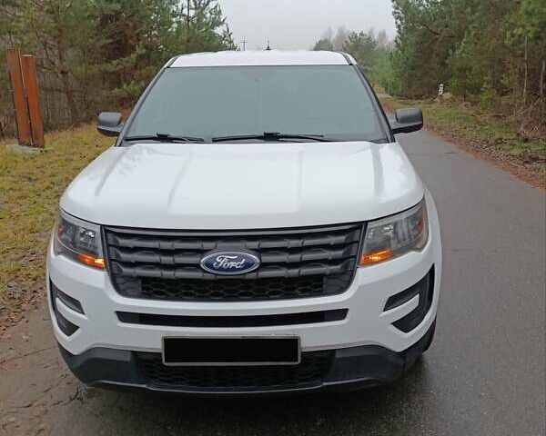 Білий Форд Експлорер, об'ємом двигуна 3.72 л та пробігом 72 тис. км за 14700 $, фото 1 на Automoto.ua