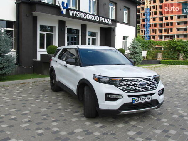 Белый Форд Эксплорер, объемом двигателя 3.34 л и пробегом 57 тыс. км за 29500 $, фото 1 на Automoto.ua