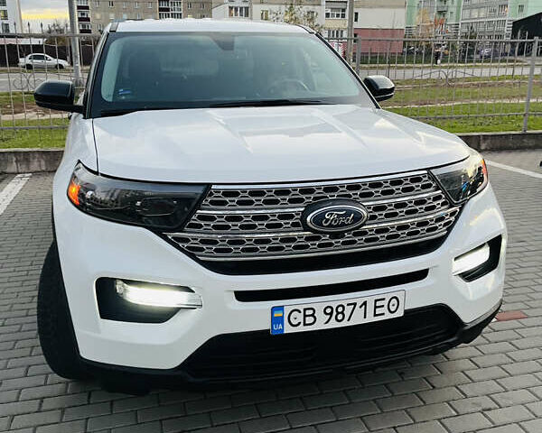 Белый Форд Эксплорер, объемом двигателя 3.3 л и пробегом 72 тыс. км за 22900 $, фото 1 на Automoto.ua