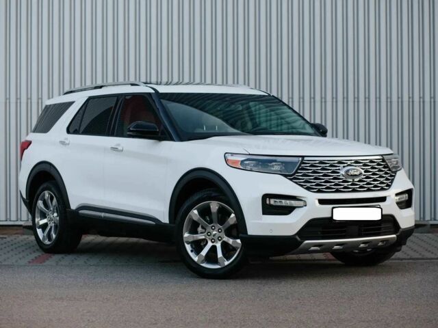 Белый Форд Эксплорер, объемом двигателя 2.3 л и пробегом 80 тыс. км за 16850 $, фото 1 на Automoto.ua