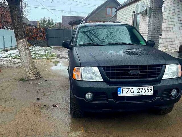 Чорний Форд Експлорер, об'ємом двигуна 5.2 л та пробігом 300 тис. км за 3000 $, фото 1 на Automoto.ua