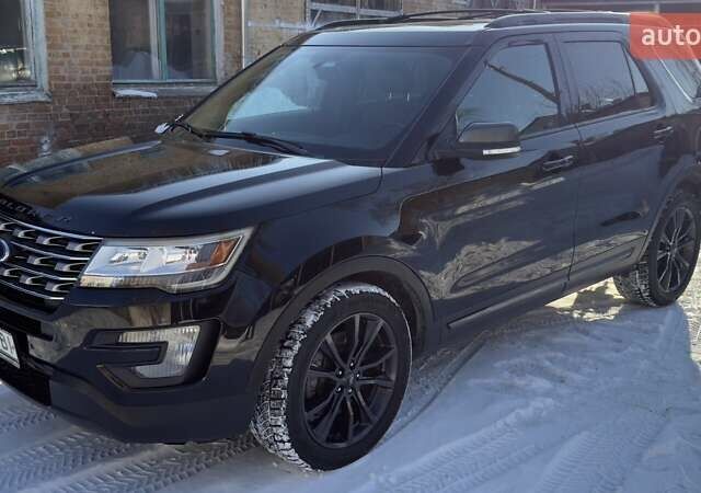 Черный Форд Эксплорер, объемом двигателя 3.5 л и пробегом 82 тыс. км за 22500 $, фото 1 на Automoto.ua