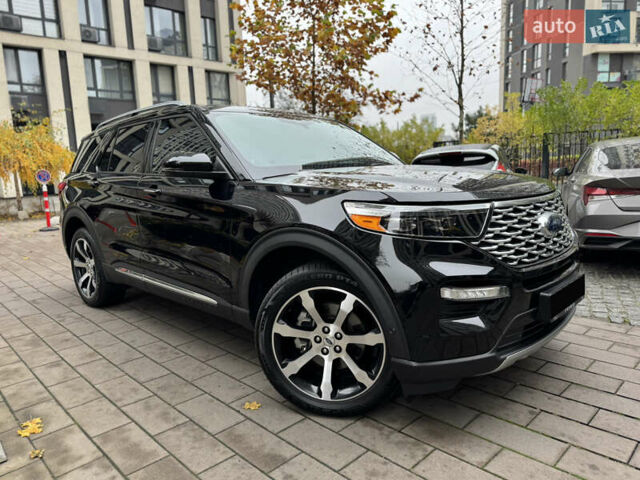 Черный Форд Эксплорер, объемом двигателя 3 л и пробегом 90 тыс. км за 29900 $, фото 1 на Automoto.ua