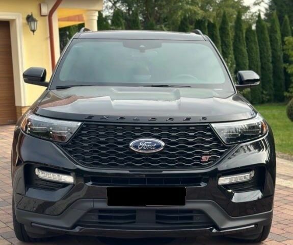 Черный Форд Эксплорер, объемом двигателя 3 л и пробегом 68 тыс. км за 17900 $, фото 1 на Automoto.ua