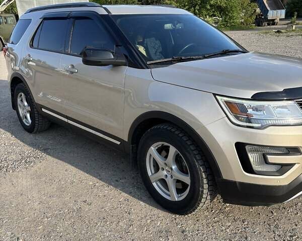 Коричневый Форд Эксплорер, объемом двигателя 3.5 л и пробегом 140 тыс. км за 19000 $, фото 1 на Automoto.ua