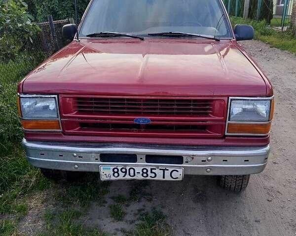 Красный Форд Эксплорер, объемом двигателя 0 л и пробегом 340 тыс. км за 1800 $, фото 1 на Automoto.ua