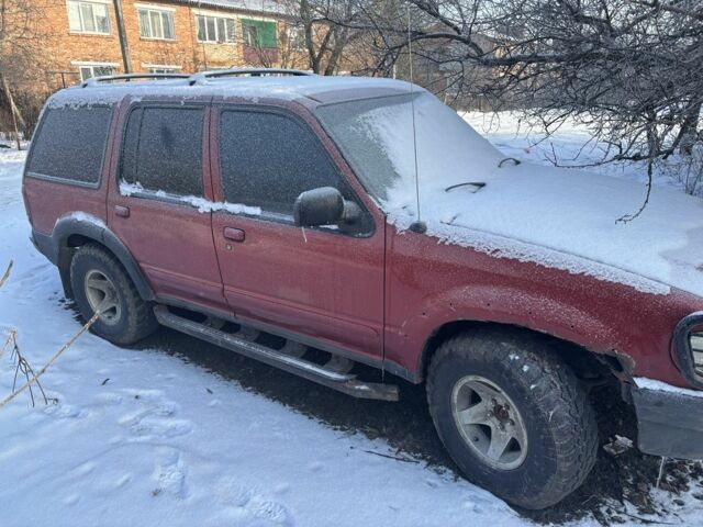 Красный Форд Эксплорер, объемом двигателя 0 л и пробегом 300 тыс. км за 1745 $, фото 1 на Automoto.ua
