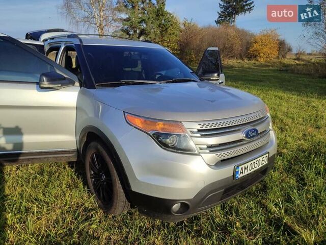 Сірий Форд Експлорер, об'ємом двигуна 2 л та пробігом 148 тис. км за 14100 $, фото 1 на Automoto.ua