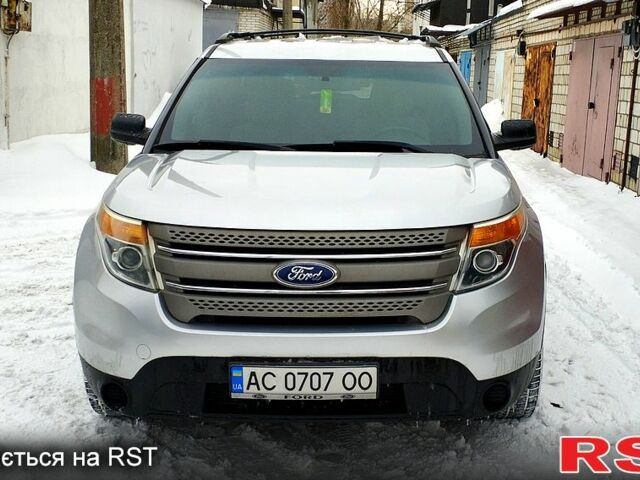 Серый Форд Эксплорер, объемом двигателя 2 л и пробегом 26100 тыс. км за 12300 $, фото 1 на Automoto.ua
