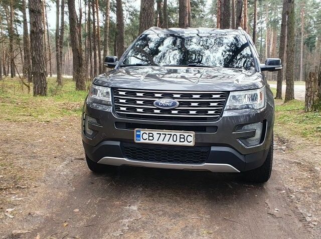 Сірий Форд Експлорер, об'ємом двигуна 3.5 л та пробігом 165 тис. км за 16300 $, фото 1 на Automoto.ua