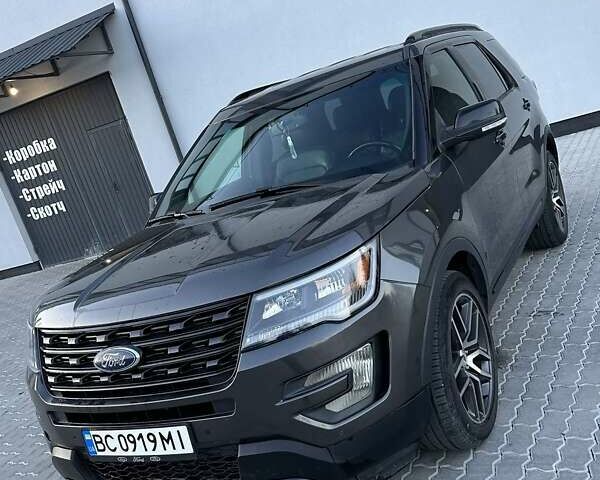 Серый Форд Эксплорер, объемом двигателя 3.5 л и пробегом 87 тыс. км за 22500 $, фото 1 на Automoto.ua