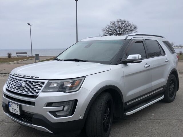 Сірий Форд Експлорер, об'ємом двигуна 3.5 л та пробігом 189 тис. км за 18200 $, фото 1 на Automoto.ua