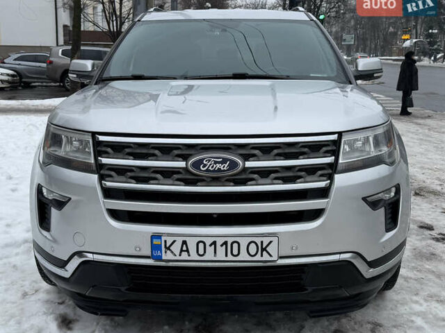 Сірий Форд Експлорер, об'ємом двигуна 3.5 л та пробігом 163 тис. км за 22500 $, фото 1 на Automoto.ua