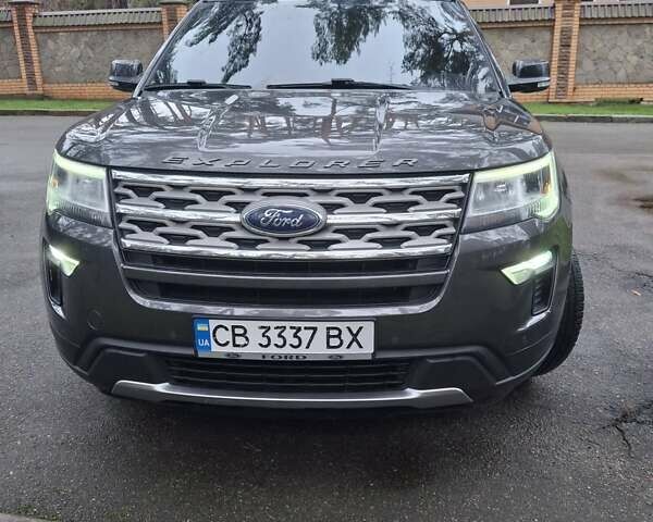 Сірий Форд Експлорер, об'ємом двигуна 3.5 л та пробігом 77 тис. км за 23000 $, фото 1 на Automoto.ua