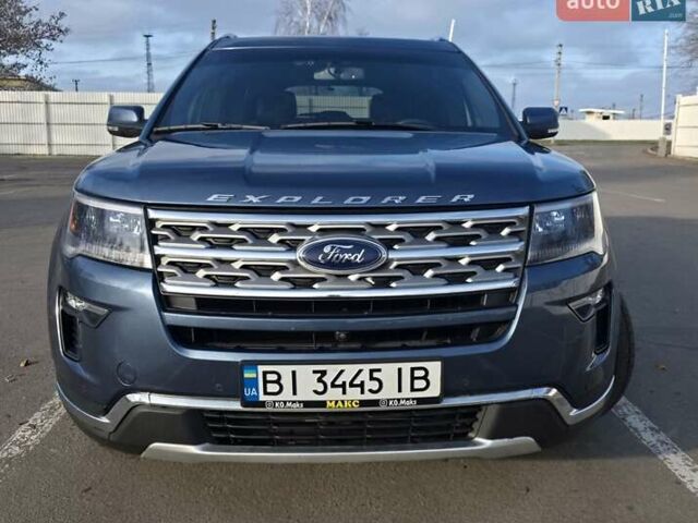 Серый Форд Эксплорер, объемом двигателя 3.5 л и пробегом 99 тыс. км за 24600 $, фото 1 на Automoto.ua